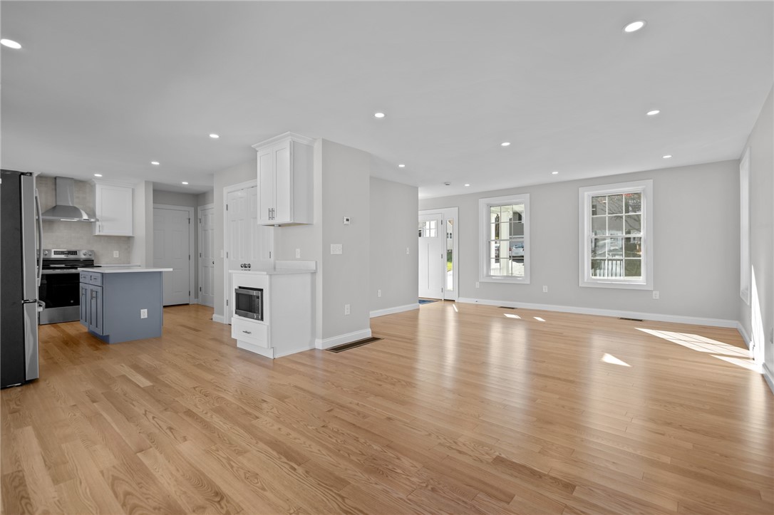 253 Central Street Manville, RI 02838 - Photo 6 of 35