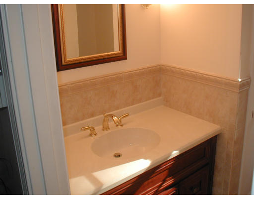 26 Ledgetree Road Medfield, MA 02052 - Photo 7 of 12 Gallery Image 7