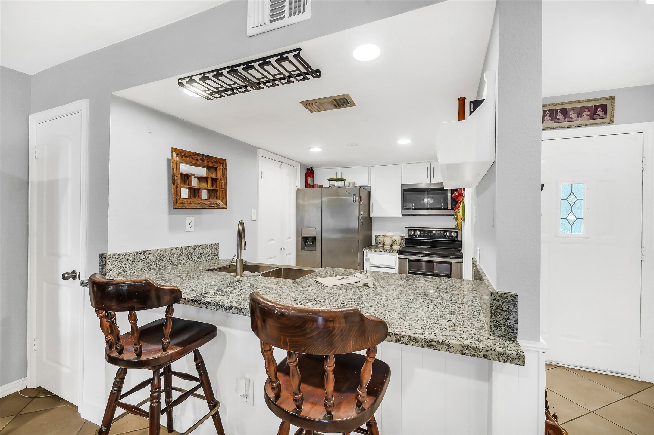 64 April Hill Conroe, TX 77356 - Photo 10 of 29