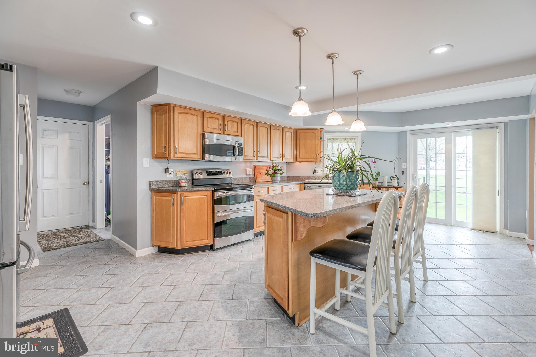 148 Flint Road Langhorne, PA 19047 - Photo 11 of 39 Remodeled Eat in Kitchen