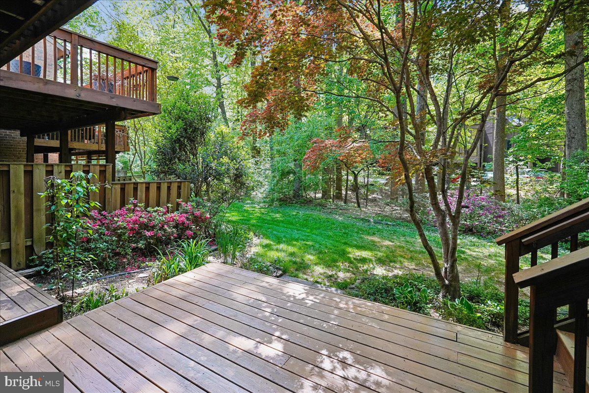 2024 Swans Neck Way Reston, VA 20191 - Photo 29 of 42