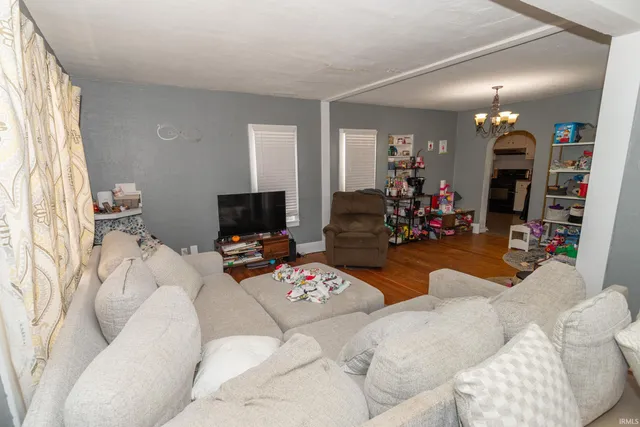 $172,500 | 223 Kenwood Avenue, Elkhart, IN 46516