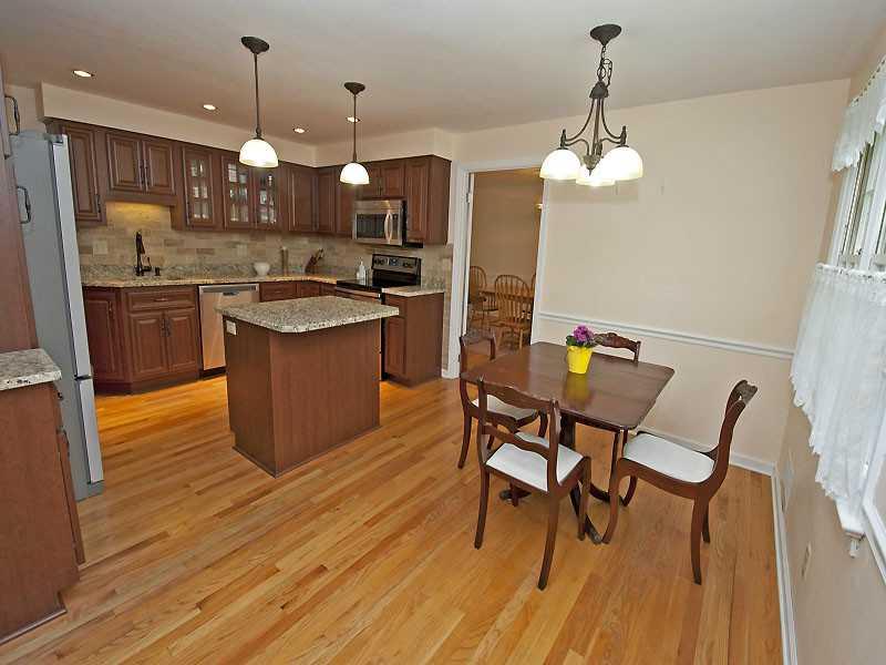 574 Harrogate Road Upper St. Clair, PA 15241 - Photo 13 of 25 Kitchen.