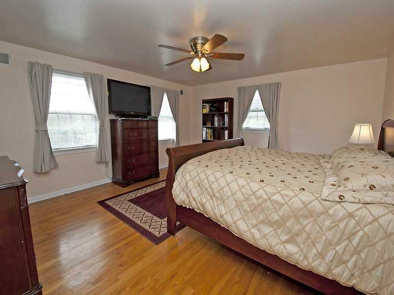 574 Harrogate Road Upper St. Clair, PA 15241 - Photo 15 of 25 Master Bedroom.