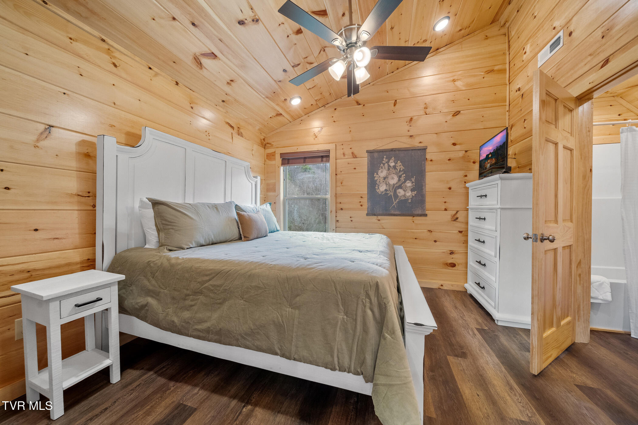 808 String Run Way, Unit LOT B6 Pigeon Forge, TN 37863 - Photo 35 of 64 dsc03257