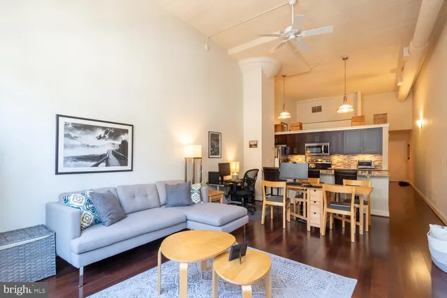 $320,000 | 2429-41 Locust Street, Unit 212, Philadelphia, PA 19103