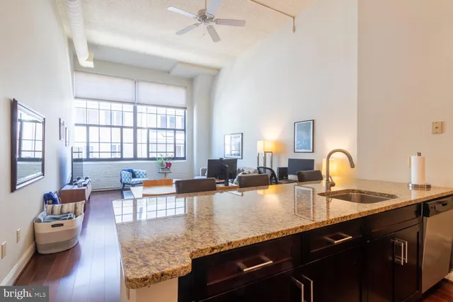 $320,000 | 2429-41 Locust Street, Unit 212, Philadelphia, PA 19103