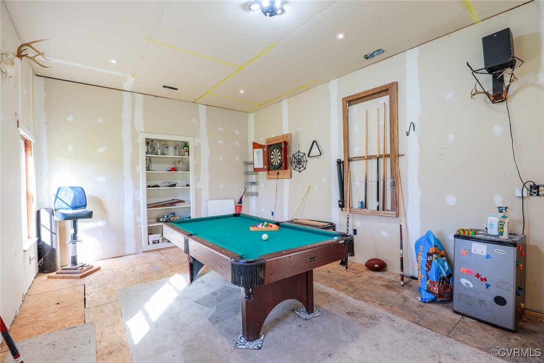 10432 Verdon Road Doswell, VA 23047 - Photo 27 of 30 a room with furniture and gym equipment