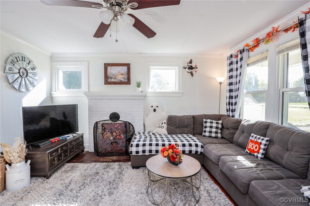 10432 Verdon Road Doswell, VA 23047 - Photo 6 of 30 a living room with furniture and a flat screen tv