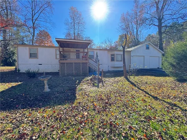 $144,000 | 5115 West Holiday Court Southeast, Acworth, GA 30102