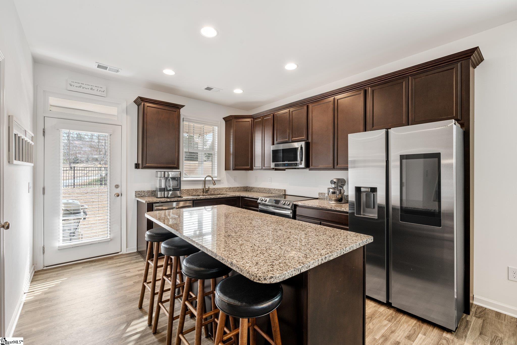 132 Cherrybark Lane Taylors, SC 29687 - Photo 10 of 31