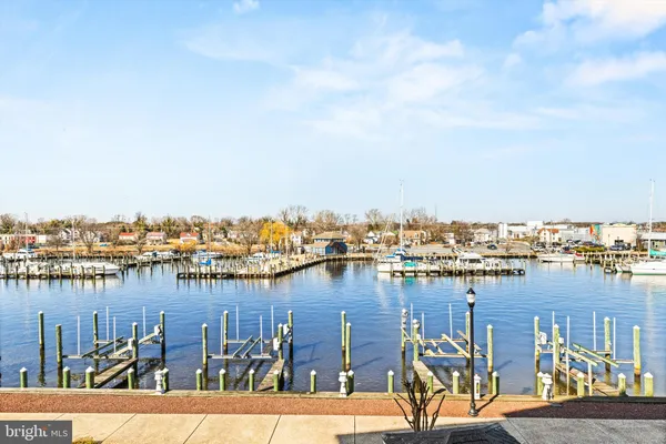 $339,900 | 530 Riverside Drive, Unit 202, Salisbury, MD 21801
