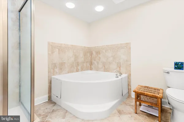 $339,900 | 530 Riverside Drive, Unit 202, Salisbury, MD 21801