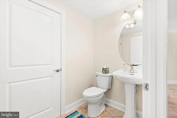 $330,000 | 530 Riverside Drive, Unit 202, Salisbury, MD 21801