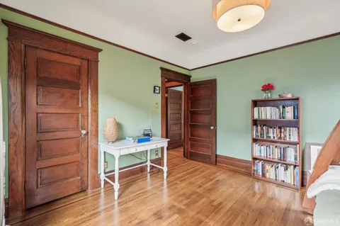 $1,795,000 | 122 Hugo Street, San Francisco, CA 94122