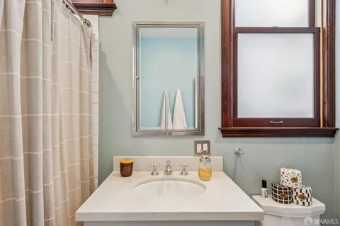 $1,795,000 | 122 Hugo Street, San Francisco, CA 94122