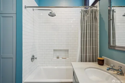 $1,795,000 | 122 Hugo Street, San Francisco, CA 94122