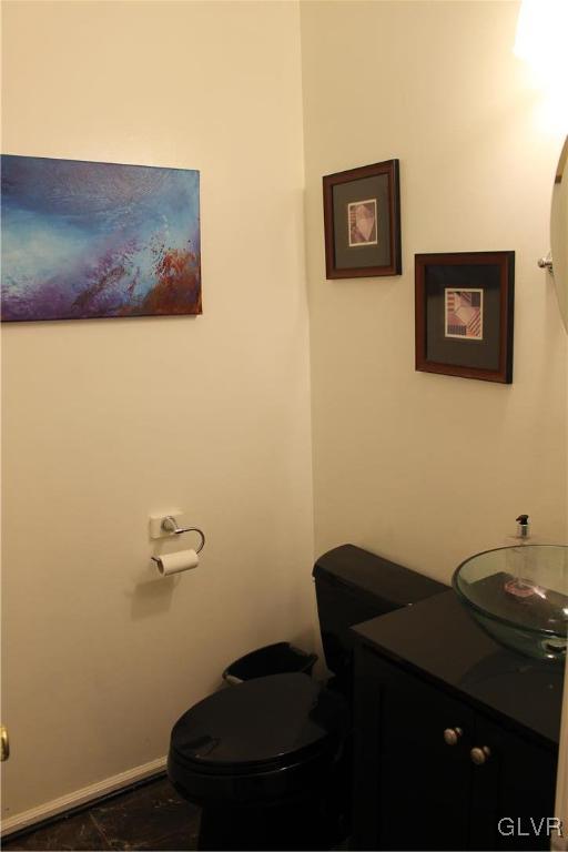 1139 Place Road Bethlehem, PA 18017 - Photo 5 of 32 Gallery Image 5