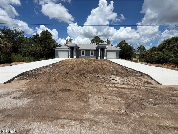 $1,700 | 4900 Golfview Boulevard, Lehigh Acres, FL 33973