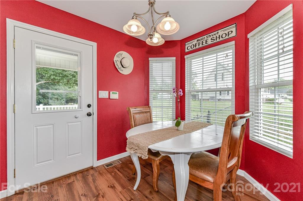 4630 Mel Nunnery Road Fort Lawn, SC 29714 - Photo 18 of 34 Gallery Image 18