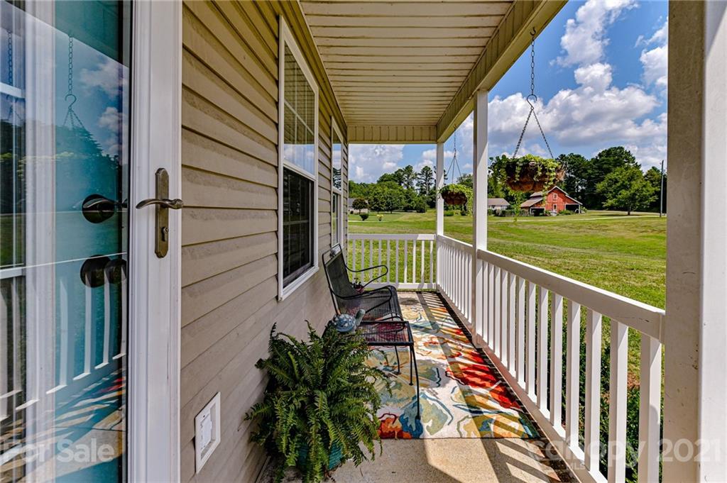 4630 Mel Nunnery Road Fort Lawn, SC 29714 - Photo 4 of 34 Gallery Image 4