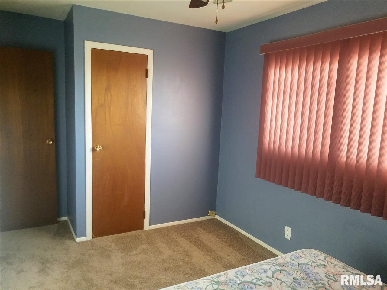 6319 North Randwick Road Peoria, IL 61615 - Photo 8 of 14 Gallery Image 8