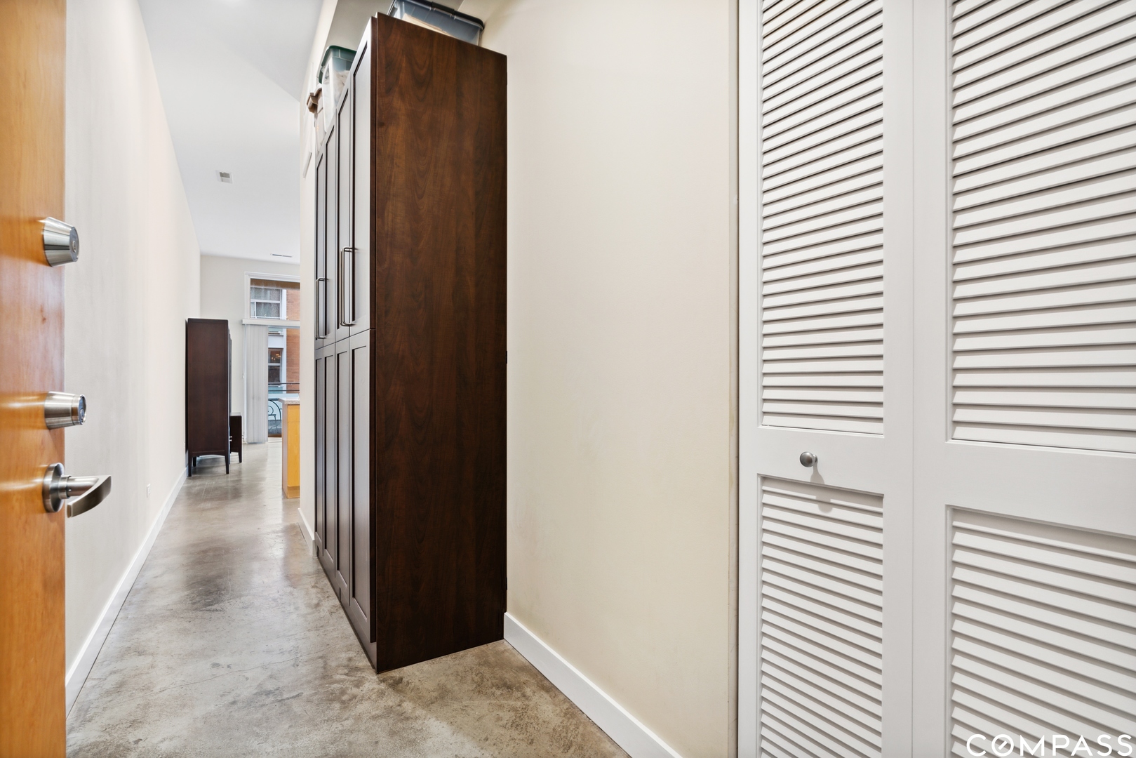939 West Madison Street, Unit 306 Chicago, IL 60607 - Photo 3 of 15 a view of a walk in closet