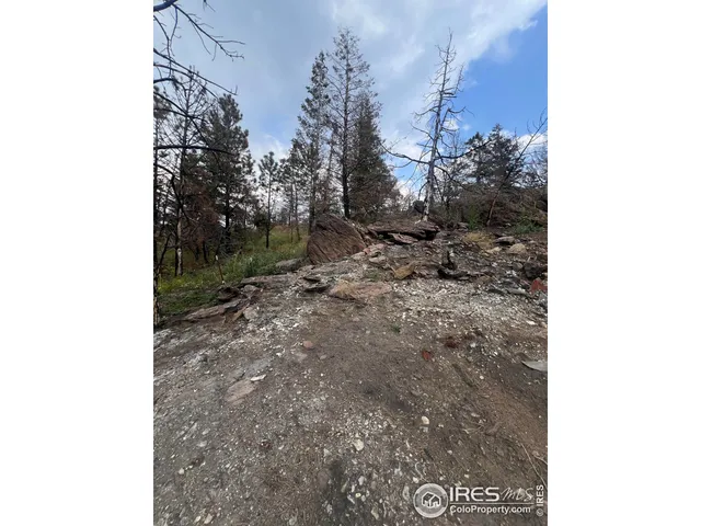 a view of a bathroom