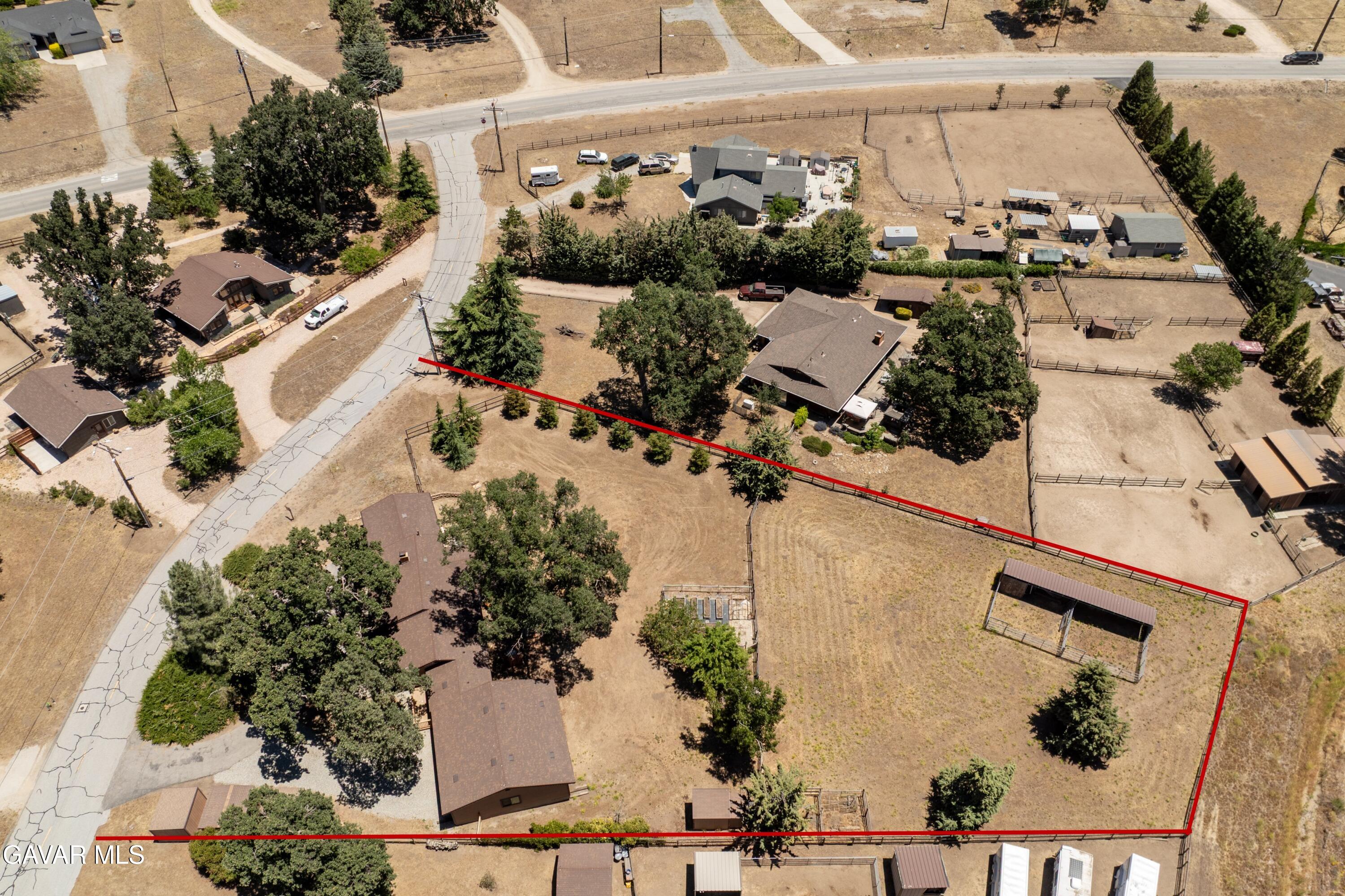 26720 Sutter Court Tehachapi, CA 93561 - Photo 25 of 36 25-DJI_0728-HDR-Edit