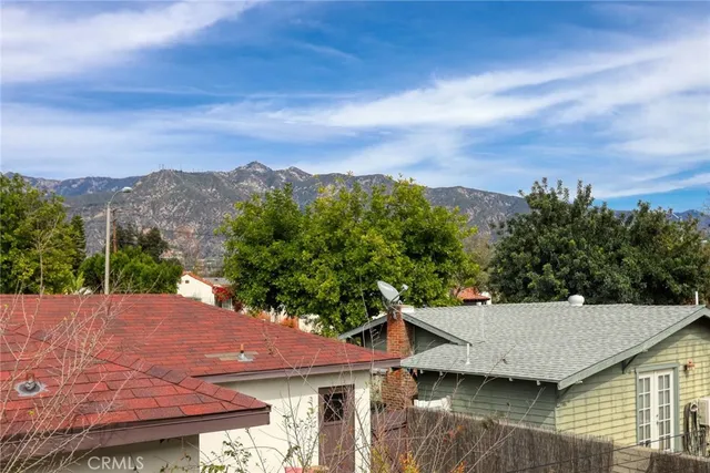 $3,095 | 460 Vista Avenue, Unit C, Pasadena, CA 91107