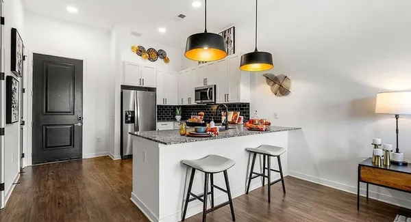 $2,199 | 397 North Central Avenue, Unit 4031, Hapeville, GA 30354