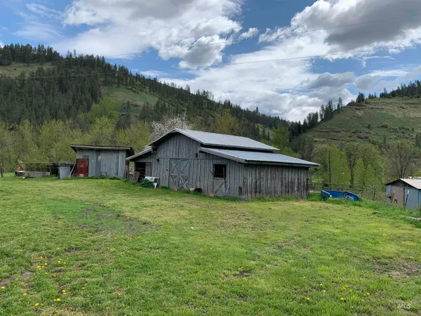 $600,000 | 120 Three Bear Lane, Stites, ID 83552