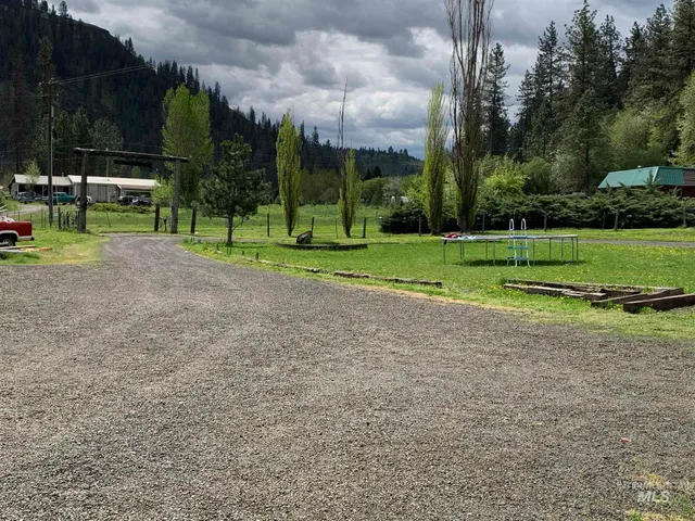 $600,000 | 120 Three Bear Lane, Stites, ID 83552