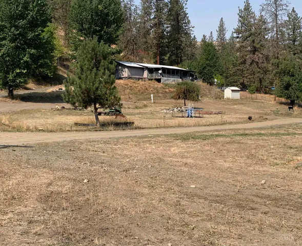$600,000 | 120 Three Bear Lane, Stites, ID 83552