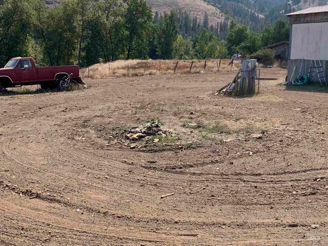 $600,000 | 120 Three Bear Lane, Stites, ID 83552