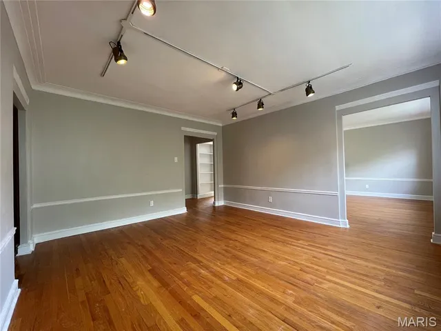 $259,900 | 7545 Wellington Way, Unit 2B, Clayton, MO 63105