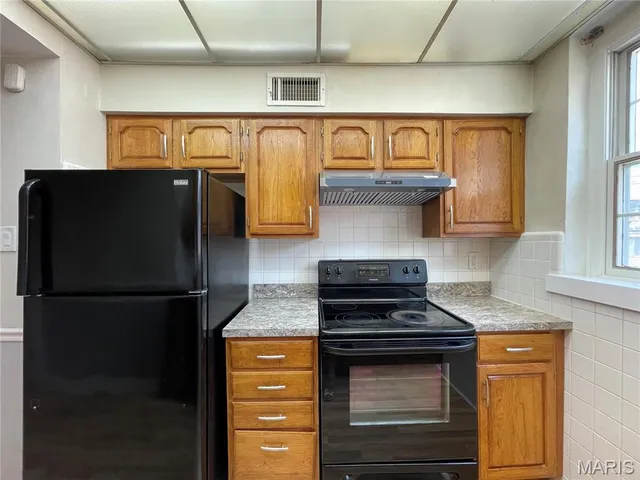 $259,900 | 7545 Wellington Way, Unit 2B, Clayton, MO 63105