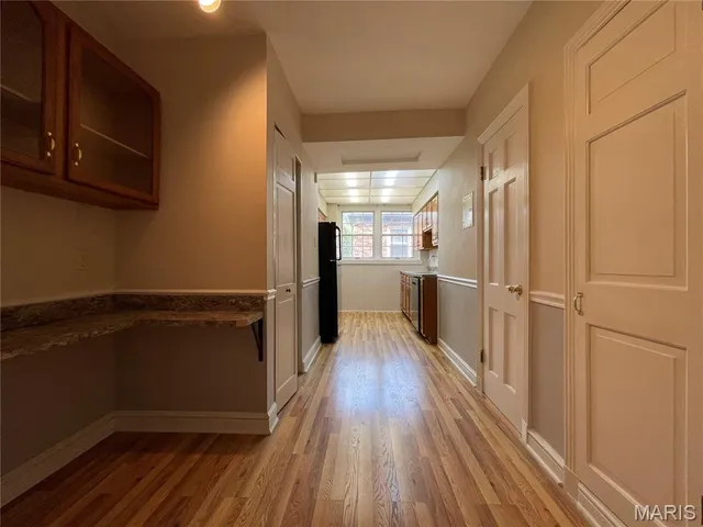 $259,900 | 7545 Wellington Way, Unit 2B, Clayton, MO 63105