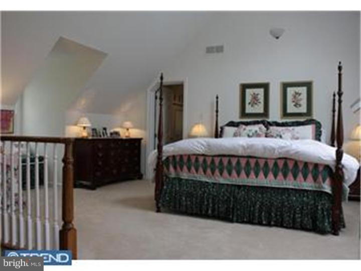 14 Cove Road Moorestown, NJ 08057 - Photo 5 of 13 Master Bathroom