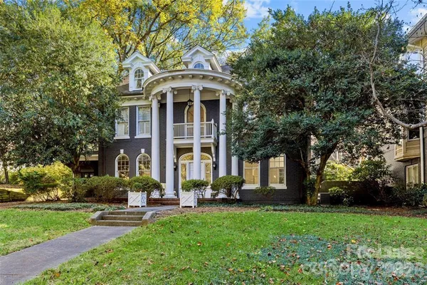 $2,950 | 609 Queens Road, Unit A, Charlotte, NC 28207