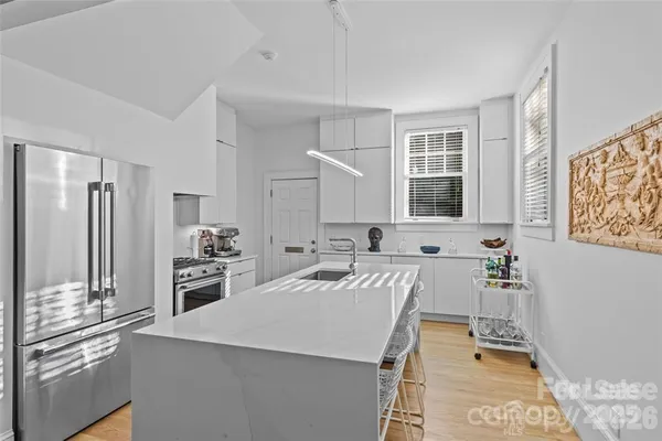 $2,950 | 609 Queens Road, Unit A, Charlotte, NC 28207