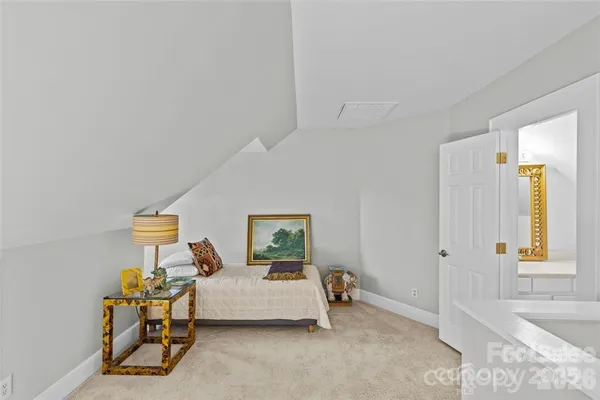 $2,950 | 609 Queens Road, Unit A, Charlotte, NC 28207