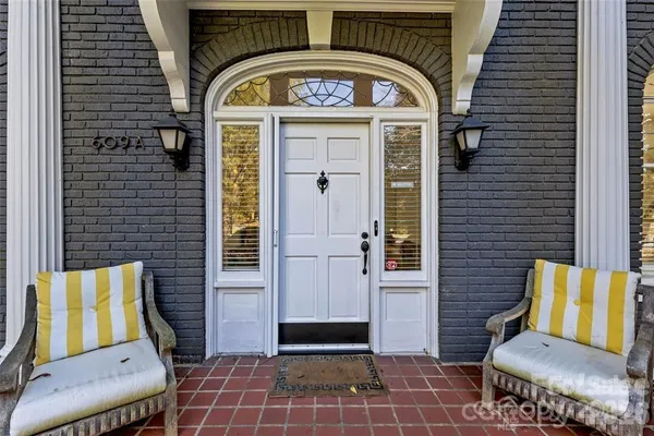 $2,950 | 609 Queens Road, Unit A, Charlotte, NC 28207