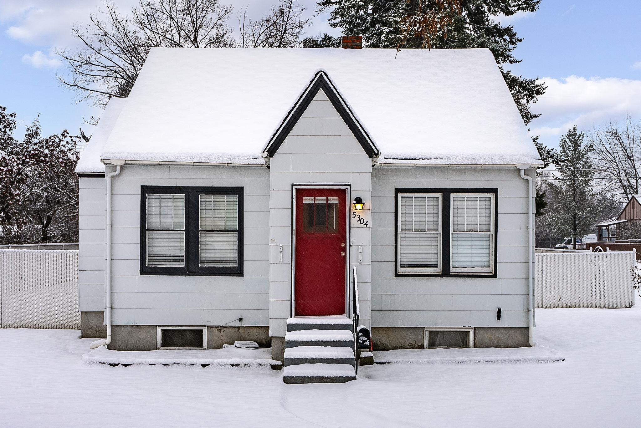 5304 North Howard Street Spokane, WA 99205 - Photo 1 of 31