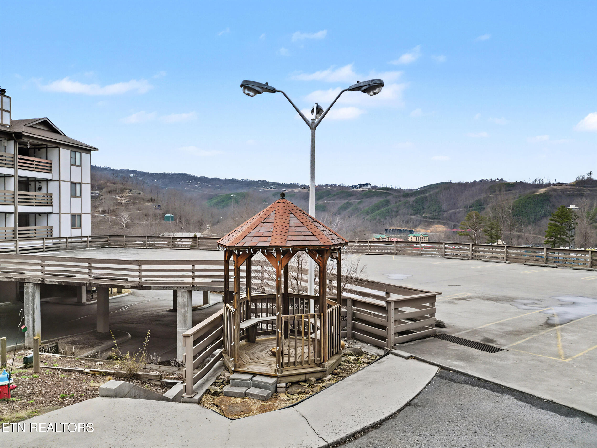 616 Turkey Nest Road, Unit 313 Gatlinburg, TN 37738 - Photo 26 of 37 33_1