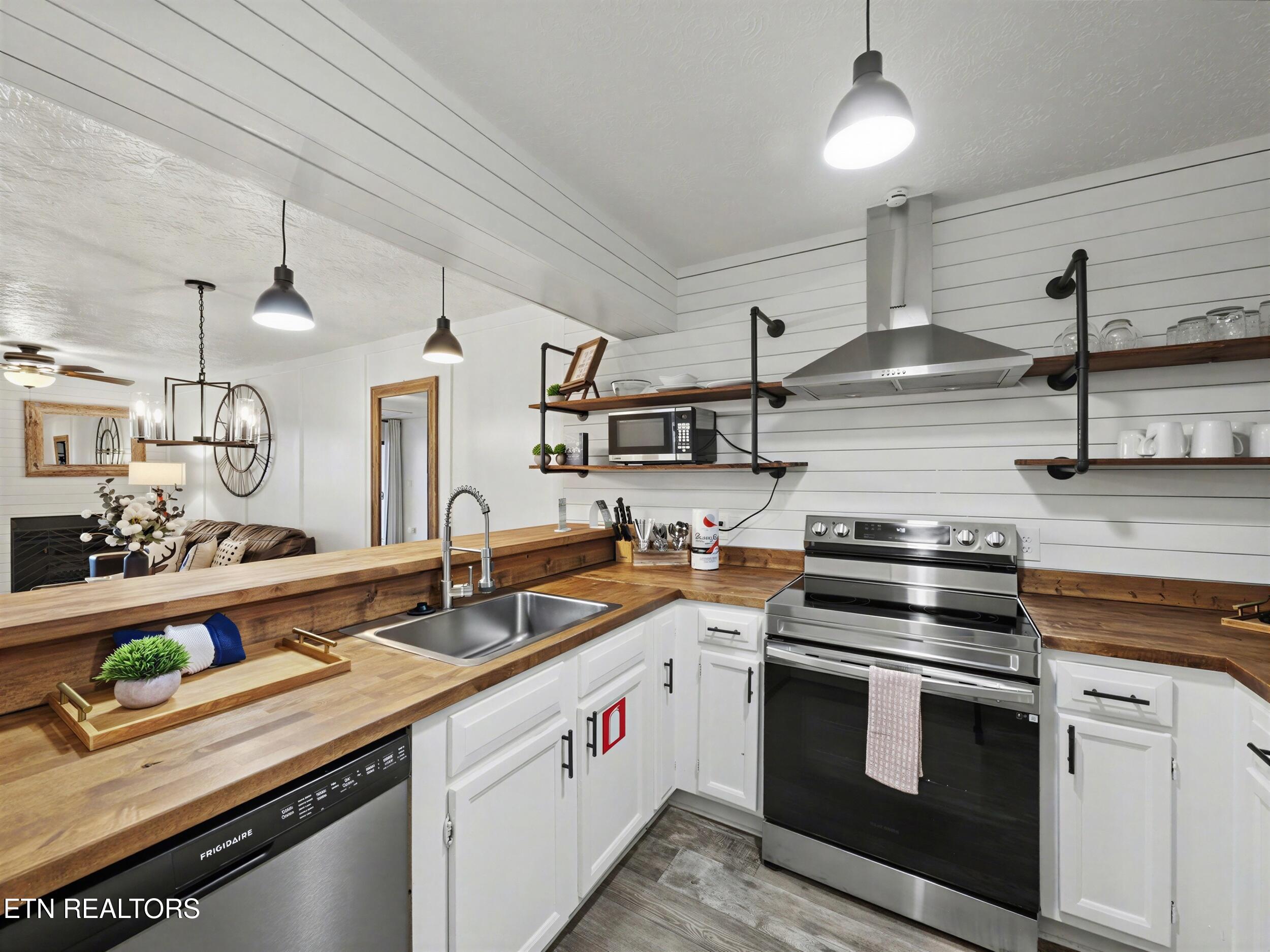 616 Turkey Nest Road, Unit 313 Gatlinburg, TN 37738 - Photo 8 of 37 11_15