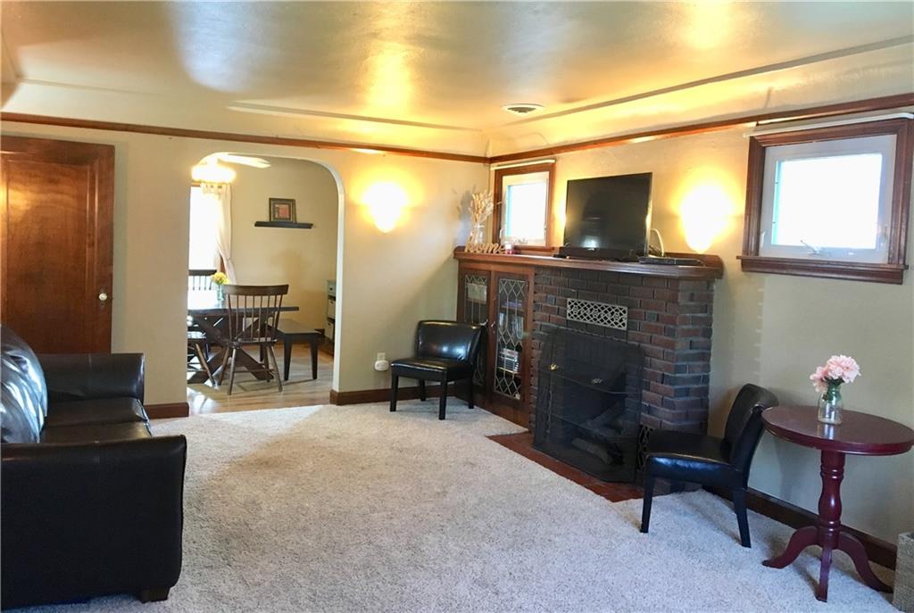 242 Meridian Road Butler, PA 16001 - Photo 3 of 16
