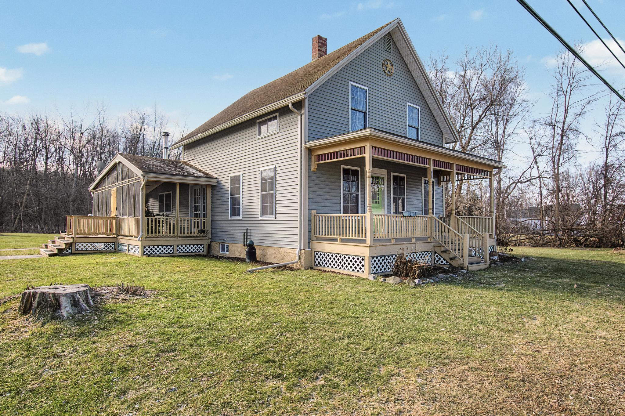 32 Church Road St. Albans Town, VT 05478 - Photo 2 of 60