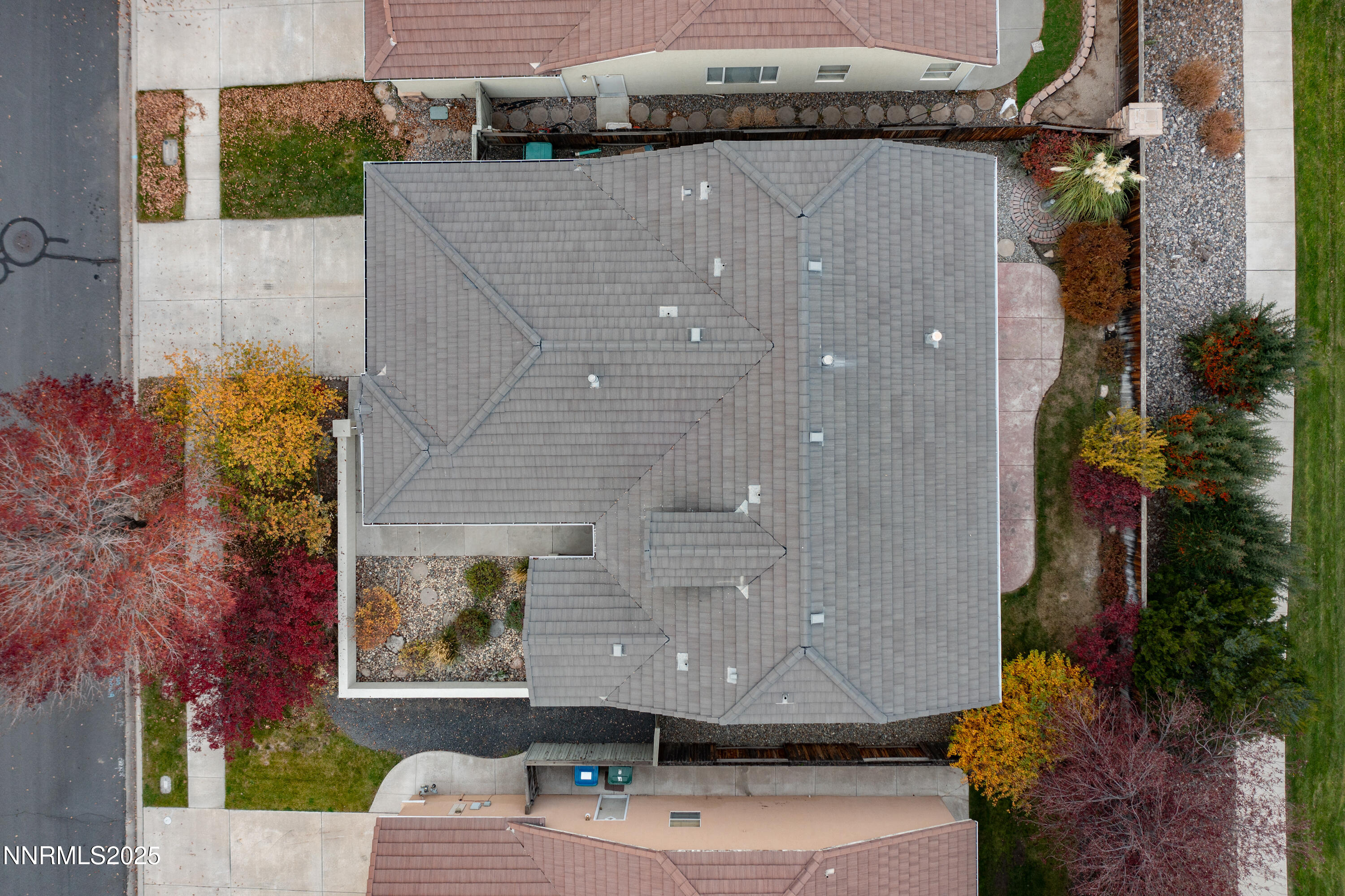1651 Emerald Bay Drive Reno, NV 89521 - Photo 44 of 50 an aerial view of a house with a yard