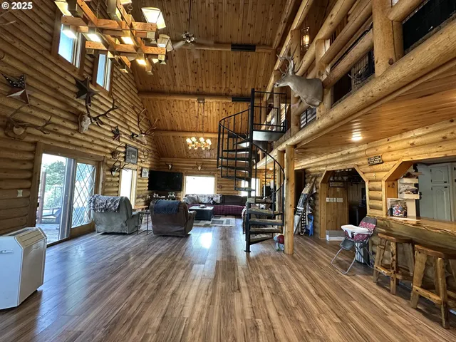 $360,000 | 741 North Washington Street, Prairie City, OR 97869